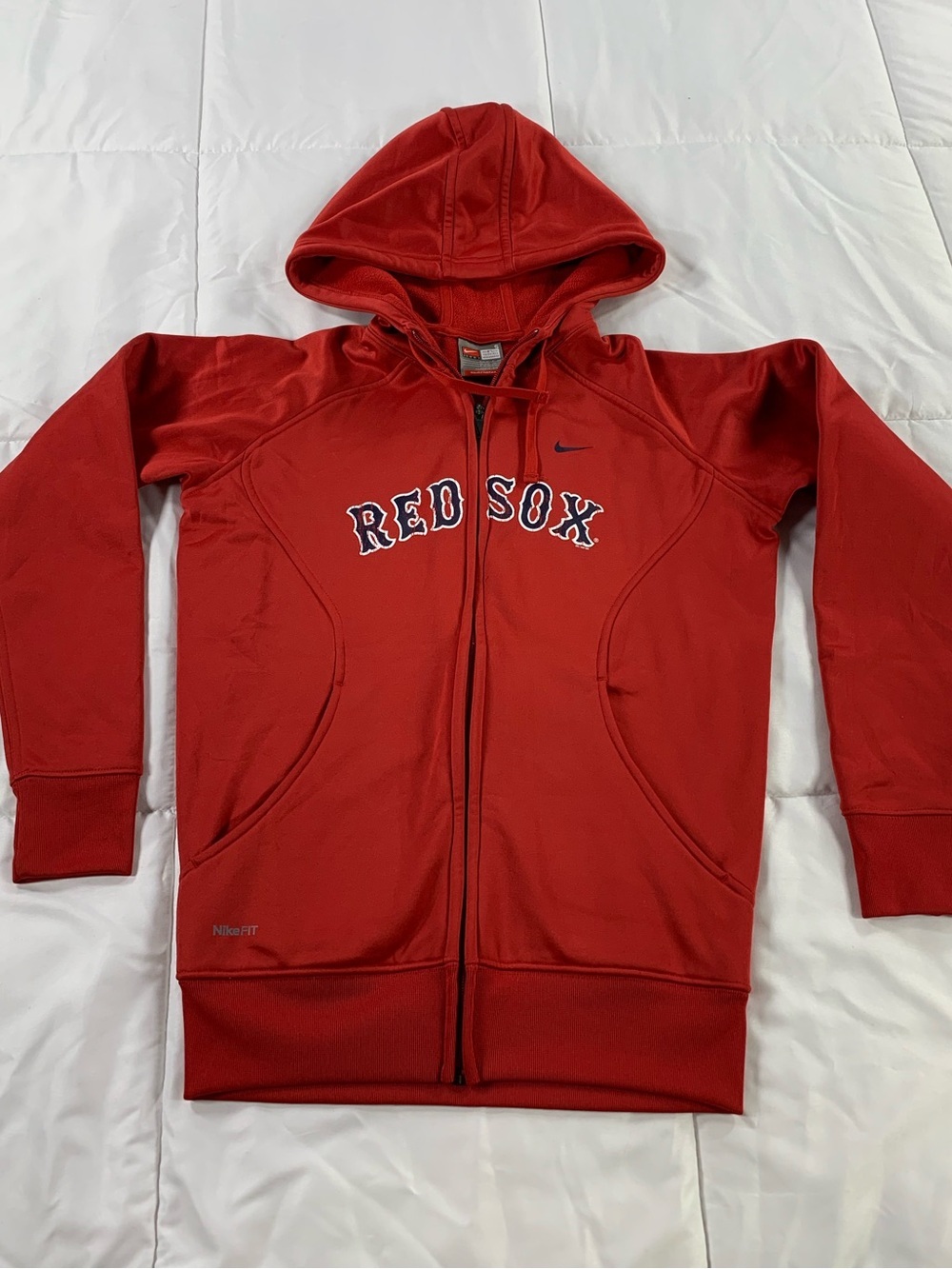 Pre loved NIKE Red Sox zip up sweater unisex size S